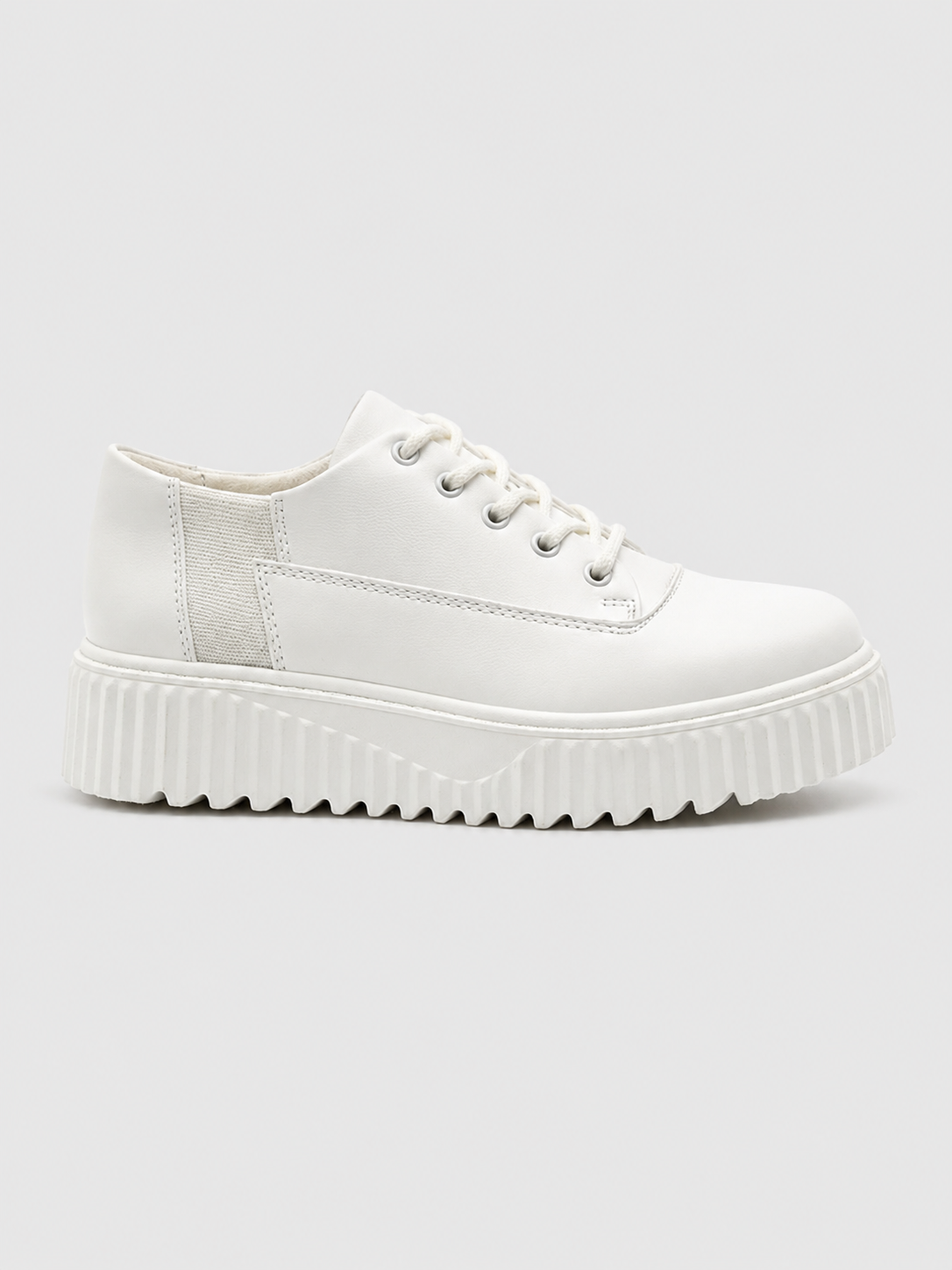 Apollo Moda Men's Zephyr Ivory all-white platform sneaker with ridged sole, main product photo
