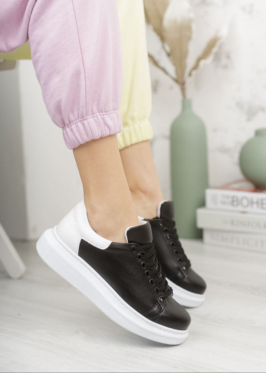 Women's Pluto X Bold Black