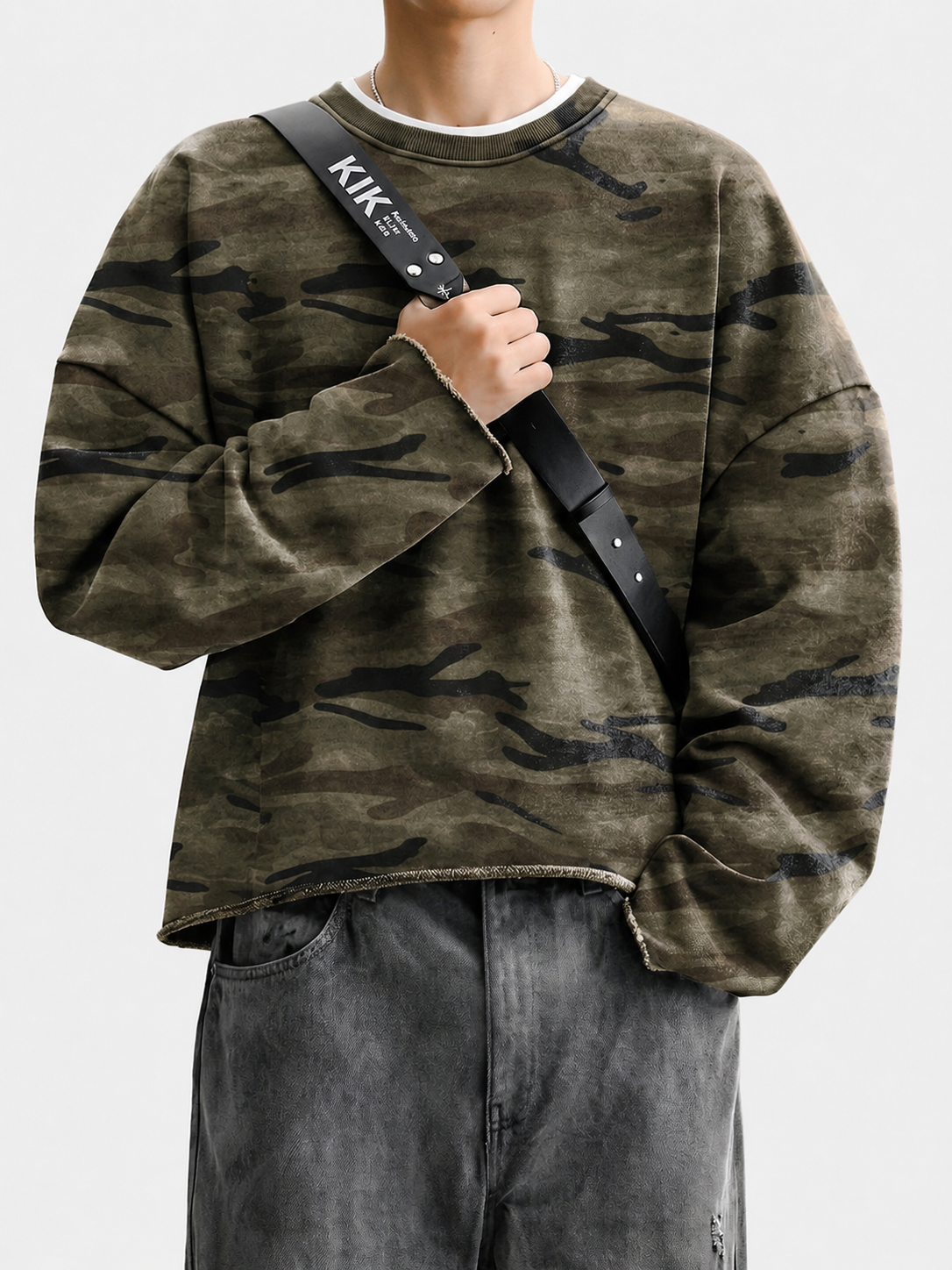 Washed Camo Cropped Crewneck Sweatshirt