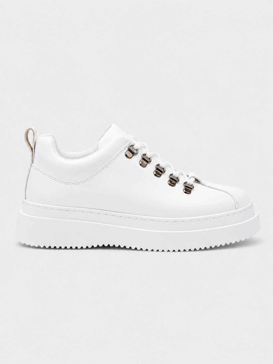 Apollo Moda Men's Atlas Frost white sneaker with metal hiking eyelets, main product photo